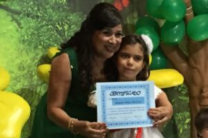 Entrega de Certificado - Festa do Livro